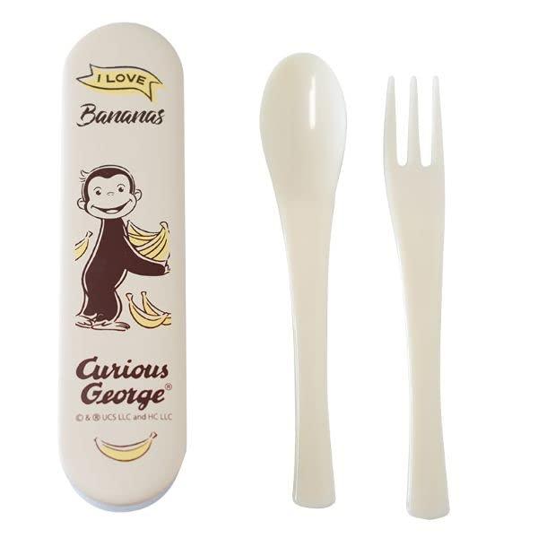 【 Curious George 】おさるのジョージ ランチ可愛いジョージの柄のランチ保冷バッグ。 同柄のランチ巾着と一緒に使えば楽しいランチタイムに 中のポーチは取り外して使う事も出来ますトートサイズ：約W30×D22×H12cm ポーチサイズ：約W28×D21×H11.5cmトート：ポリエステル ポーチ：ポリエステル、アルミ蒸着トート：洗濯可 ポーチ：洗濯不可