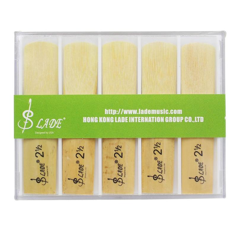 10pcs/セット リード アルトサクソフォンリード bEアルトサックス 竹製 2.5リード 葦 サクソフォン 部品交換 アクセサリー 収納ケース付き【10本入り】10本入りで、取り替えて使用でき、寿命が延びます。【竹製】高品質の竹製で、堅固で変形しにくいです。【アルトbEサックス】あなたのアルトbEサックスに優れた音質を提供します。【取り付けやすく】楽器に取り付けやすく、使用便利です。【繊細な仕上がり】繊細な仕上がりで、表面は滑らかで繊細に見えます。
