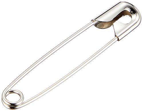 クラシックシルバー/44mm/AP-4・PatternName:単品Size:44mm・パッケージ個数:1・学校や家庭、職場など色々なシーンで活用できる安全ピン・湿気を防ぐPP袋入り・全長:44mm・入り数:約100本入り学校や家庭、職場など使う場所を選ばないベーシックな安全ピン。 湿気を防ぐPP袋入り。 内容量は約100本入りで、全長44mmの商品です。