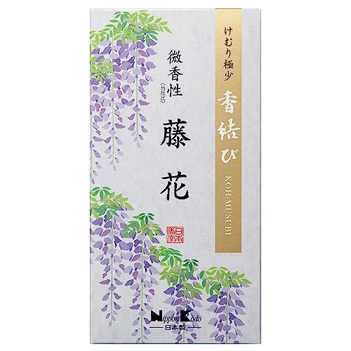 ブラウン/普通/Koh-Musubi・FlavorName:藤花Size:普通・パッケージ個数:1・けむり極少、微香性。華やかな甘さと爽やかさが感じられる藤の香り商品紹介 ●お線香のけむり・香りも慎ましやかに、手を合わせこころ結びあうひとときの清澄感を大切にした「香結び」シリーズ。暮らしと「香」の良き結び手でありますようにー。 ●風になびく紫の花穂を想起させる、華やかな甘さと爽やかさが感じられる香り。 ●煙量カテゴリー…ほとんどない 原材料・成分 椨の樹皮、炭、香料 使用方法 ●お線香の先端に火をつけ、炎を消してくゆらせてください。香炉、香皿など不燃性の容器を使ってたいてください。