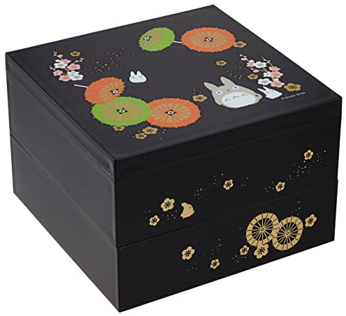 となりのトトロ重箱/幅15×奥行15×高さ10.5cm/NLW15-A・Color:重箱・パッケージ個数:1・サイズ:幅15×奥行15×高さ10.5cm・素材・材質:ABS樹脂（ウレタン塗装）・生産国：日本・容量：1600ml(上段・下段＝800ml)和風テイストのかわいいお重箱 ホームパーティーやピクニックなどでも大活躍 お正月のおせち料理にもオススメ