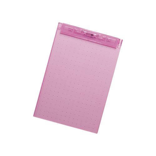1枚レッド/A4E/A5067-3・Color:レッドSize:A4EPatternName:単品・パッケージ個数:1・【収容量】コピー用紙20枚・【サイズ】A4縦型(横型)・【機能】本体の厚みは従来タイプの約1.2倍だが、スリムなクリップで重ねてもかさばらない・【特徴】スリムなクリップで重ねてもかさばらない超薄型・【寸法】幅218mm×奥行9mm×高さ319mm持ち運び便利。かさばらない超薄型クリップボード。 アンケートなどの用途に立ったままでの作業を考慮して本体の厚みは従来タイプの約1.2倍の厚みなのにスリムなクリップで重ねてもかさばらない。 用紙をしっかり押さえる幅広のクリップ。バネはさびにくいステンレスを使用。
