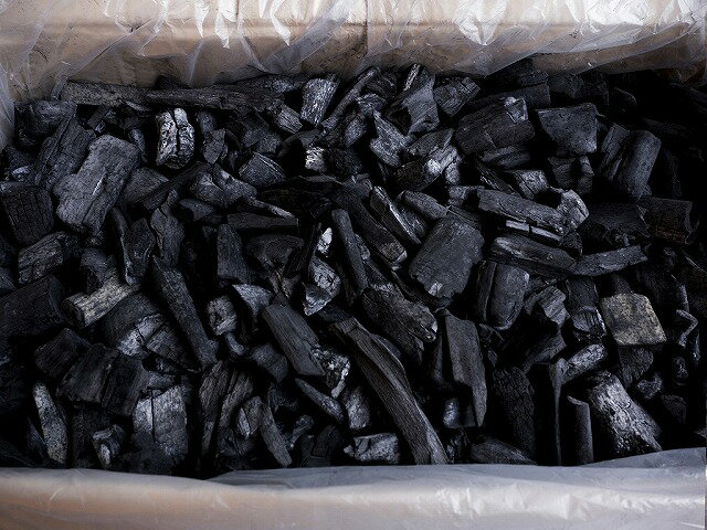 ラオス備長炭 15kg 荒上小(3-5cm) 【11000円以上ご購入で送料無料】