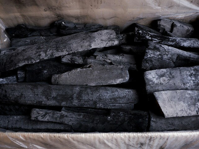 ラオス備長炭 15kg 上割小(長さ約20-27cm太さ約3-5cm) 【11000円以上ご購入で送料無料】