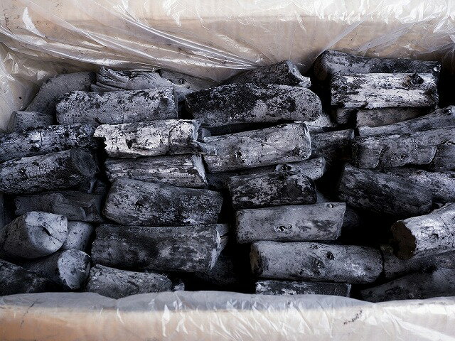 ラオス備長炭 15kg 切上丸(長さ約10-20cm、太さ約3-5cm)【11000円以上ご購入で送料無料】通販格安セール情報 楽天 通販