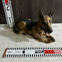 【中古】 【精悍な顔つき】【リアルな造形美】 犬の置物 ジャーマンシェパード 大型犬 フィギュア スタチュー 高さ約23cm 横幅約39cm ブラック&タン 樹...