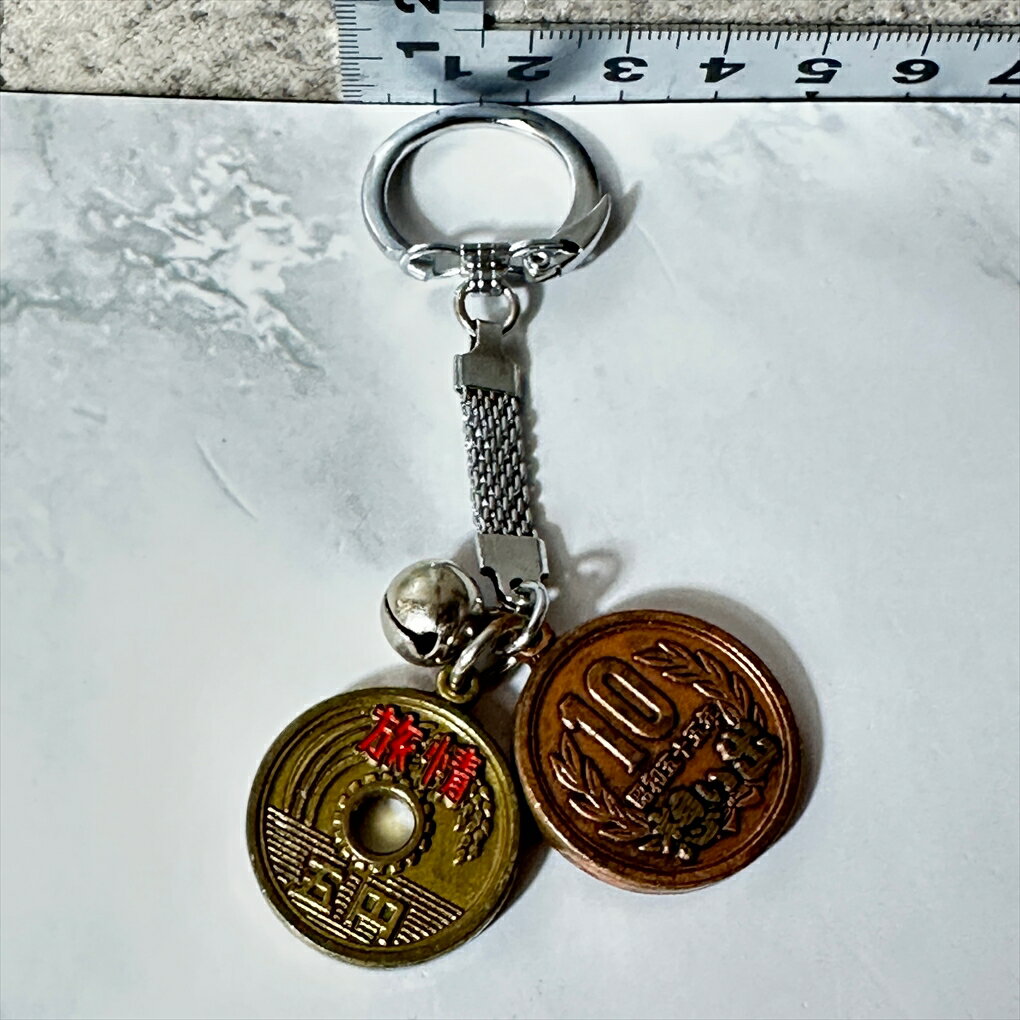 【開運招福金運上昇縁起物】 【無事カエル幸運のお守り】 五円玉 10円玉 コイン キーホルダー 鈴付き ゴールド ブロンズ シルバー 縦約4.5cm 横約3.5...