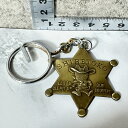 【世界遺産知床限定】 【環境保護呼びかけのメッセージ入り】 SHIRETOKO 知床 キーホルダー 保安官 シェリフ スター型 ゴールド 縦約4.5cm 横約5cm 厚み約0.3cm 金属製 中古品