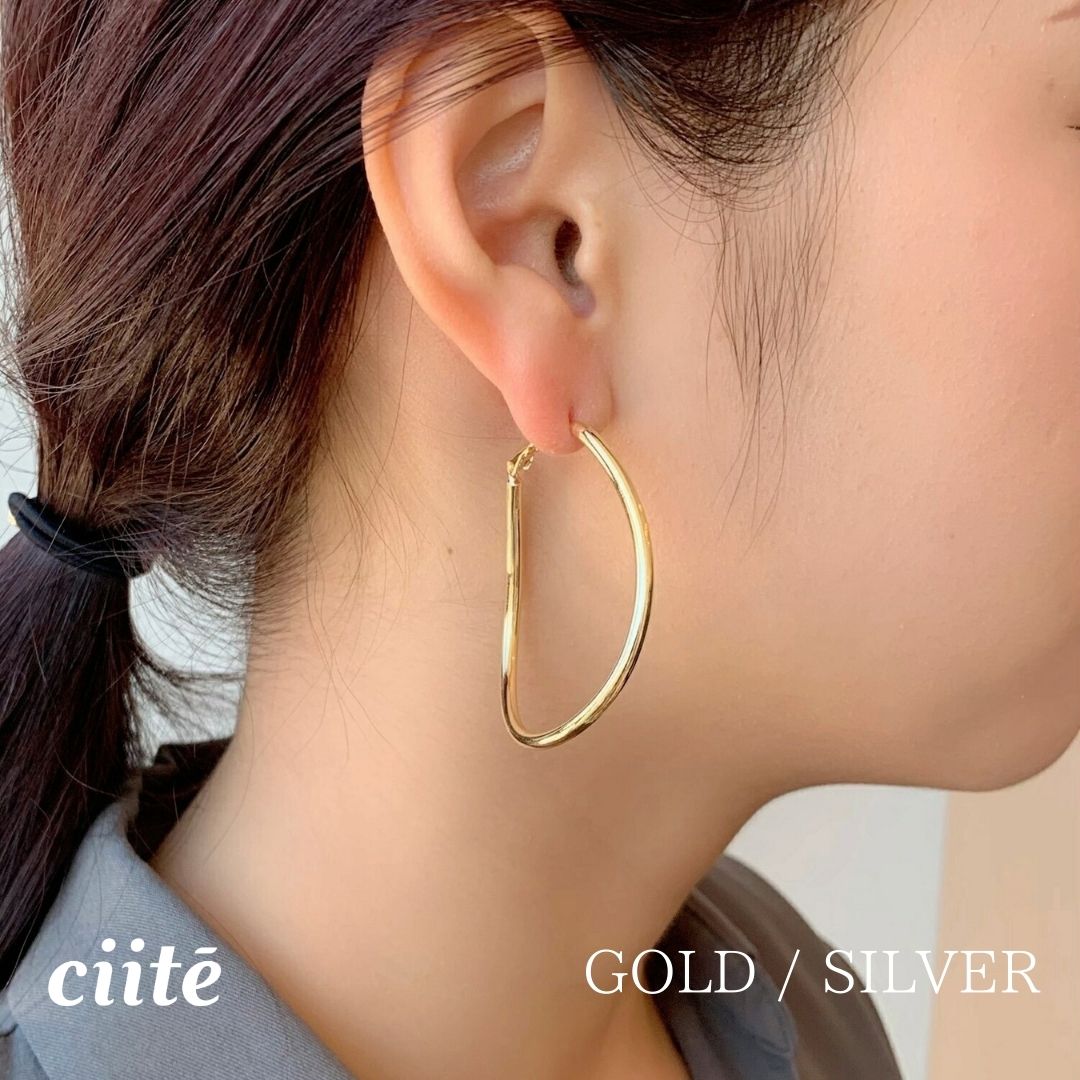 樂天商城 - 大ぶり立体オーバルフープピアス (両耳用) レディース アクセサリー 結婚式 パーティー 誕生日 プレゼント シルバー ゴールド ピンクゴールド シンプル