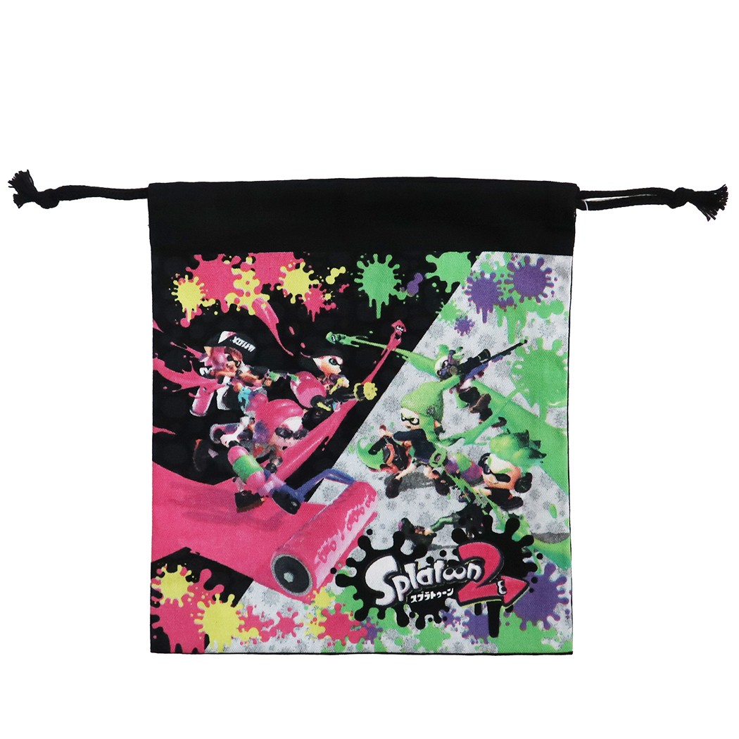 スプラトゥーン2 巾着袋 きんちゃくポーチS 対決柄 nintendo サンアート 18×20.5cm 新学期準備雑貨 キャラクターグッズ通販 【あす楽】シネマコレクション幼稚園や小学校でのコップ袋や旅行用のポーチとして大活躍巾着ポーチ/小物入れ/男の子向け/入学準備/子供 キッズ大人気ゲーム【スプラトゥーン 2】の可愛らしいスクール雑貨シリーズこちらはお弁当箱やコップ入れにちょうどいい 可愛い【きんちゃく袋】裏側には直接名前がかけちゃいます!!学校に持っていけば、みんなの注目を浴びちゃうこと間違いなし!!同シリーズの雑貨いろいろあるのでお気に入りを揃えてくださいサイズ：約180×205mm素材：コットン■カラー カラー/ブラック系（黒）【スプラトゥーン】キャラクター グッズ はこちらから &gt;&gt;このカテゴリにはこんな商品が含まれていますファッション小物【巾着袋】これを見た人はこんなキーワードで検索していますきんちゃく巾着ポーチ小物入れコスメポーチ化粧ポーチキャラクター ポーチキャラクター ファッションキャラクター グッズキャラクター バッグファッション小物