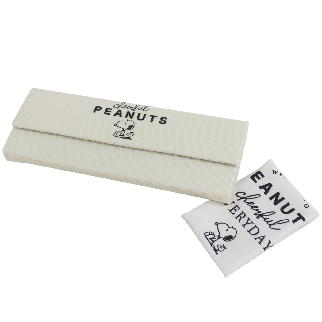 スヌーピー 眼鏡ケース クリーナークロス付き 折りたたみ メガネケース チアフルスヌーピー ピーナッツ カミオジャパン ハードタイプ プレゼント キャラクター グッズ メール便可 シネマコレクションのサムネイル