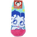 ベティブープ 女性用防寒室内靴下 レディースもこもこショートソックス ビビッドカラースター BETTY BOOP スモールプラネット ウォーマー雑貨 キャラクター グッズ メール便可 あす楽 シネマコレクション足元が冷えやすい女性に嬉しいもっこもこくつしたくつ下/ルームソックス/寒さ対策/かわいい/キャラクターソックス人気のキャラックスから[ベティブープ]デザインのあったかニットアンクルソックスの新作が登場肌触りも気持ちよくて、ふわふわ素材でとってもあったか寒い部屋で履いたり、おうちでのリラックスタイムにぴったり足元が冷えやすい女性に嬉しいもこもこ靴下です他にもいろいろあるのでお気に入りを揃えてくださいサイズ：約23-25cm素材：ポリエステル/ポリウレタンカラー/ブルー系（青・紺・ネイビー）【ベティ・ブープ】キャラクター グッズ はこちらから &gt;&gt;このカテゴリにはこんな商品が含まれていますあったかグッズ【もこもこソックス】これを見た人はこんなキーワードで検索していますあったか 靴下靴下 冬物防寒 靴下キャラクター ソックスキャラクター 靴下子供用キッズ子ども赤ちゃんジュニア