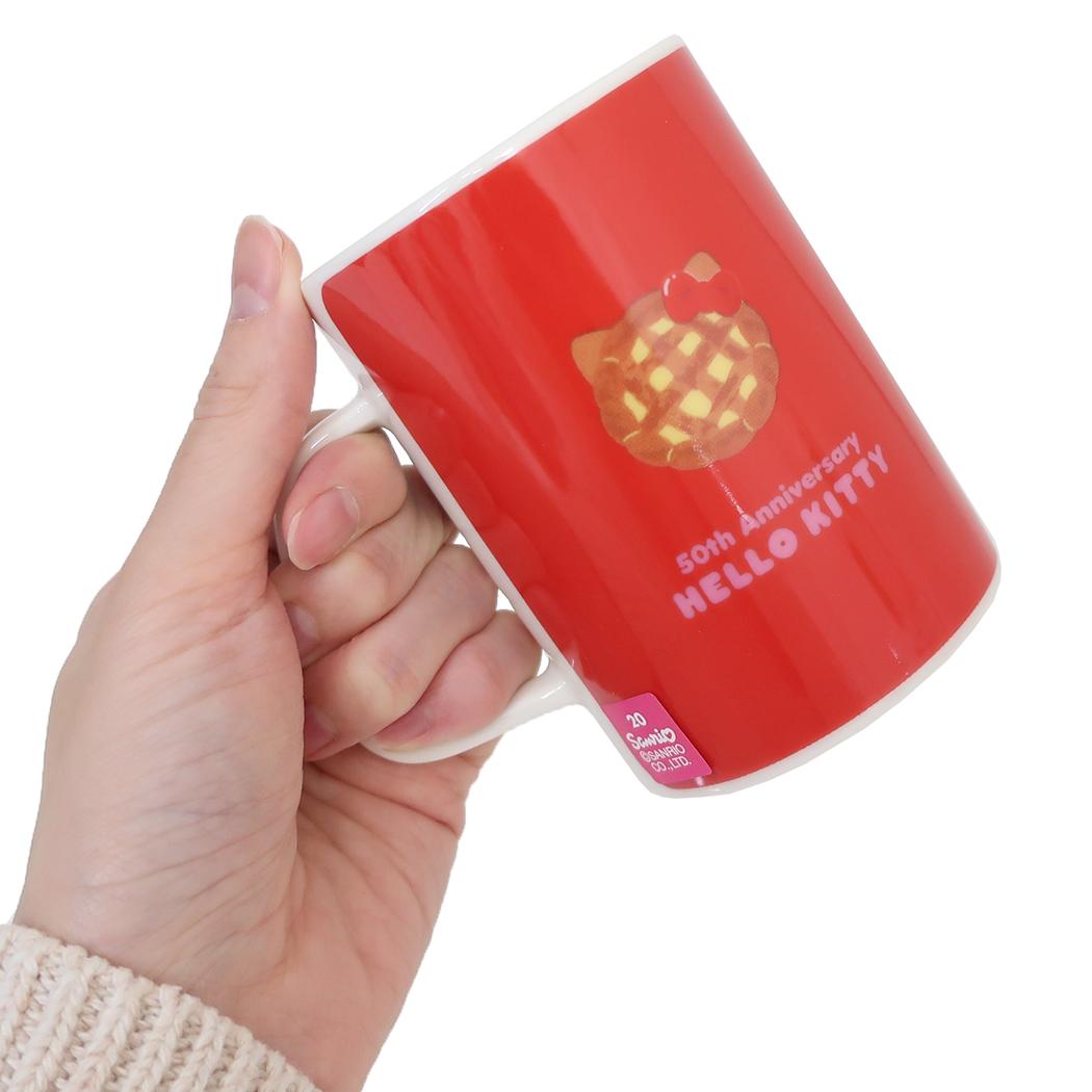 【最大1000円OFFクーポン！】磁器製マグ マグカップ ハローキティ レッド 50th サ...