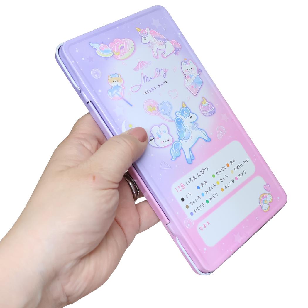 【最大1000円OFFクーポン！】缶ケース入り12色いろえんぴつ 色鉛筆 メルティナイトパーク カミオジャパン 新学期準備文具 かわいい メール便可 cinemacollection-10530658 キャラクターのシネマコレクション サンプル画像2