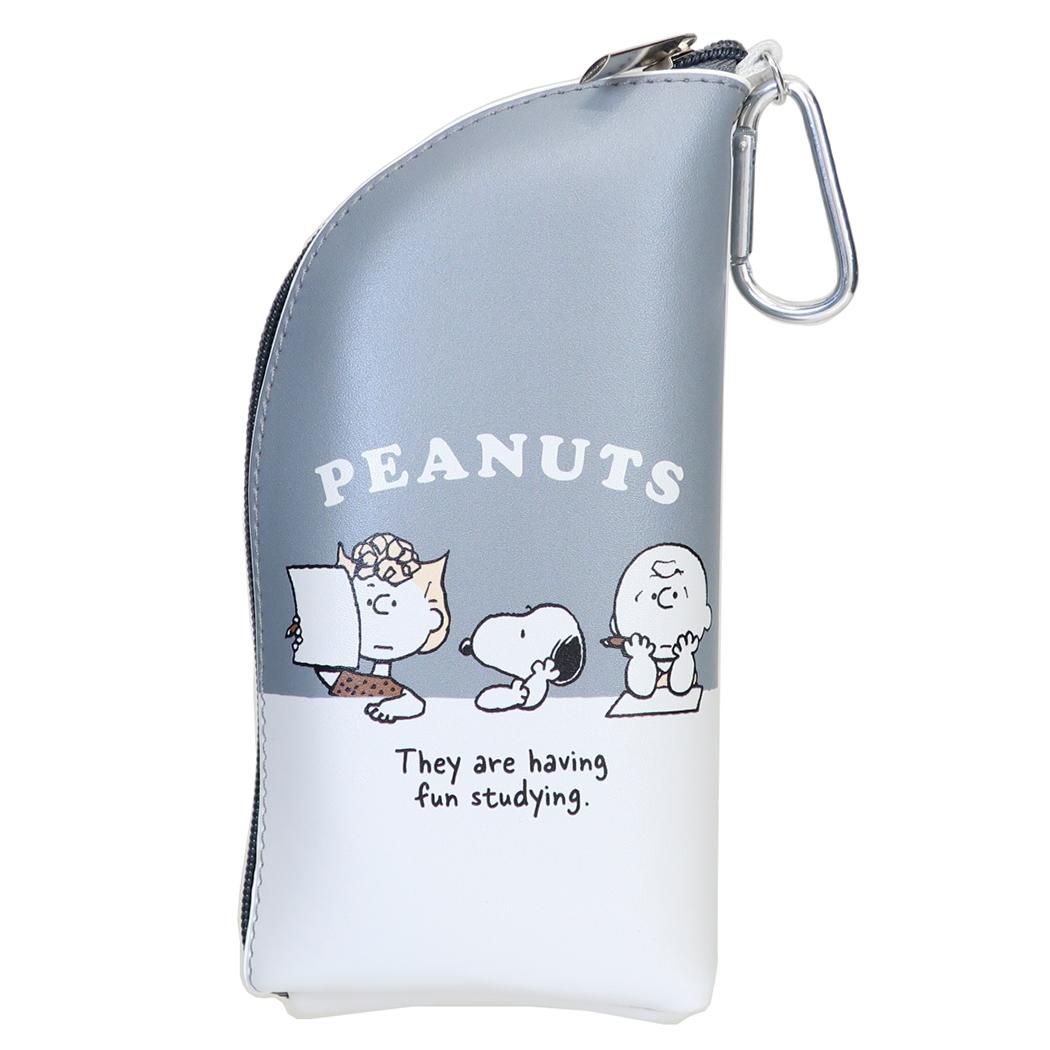 【最大1000円OFFクーポン！】スヌーピー 眼鏡ケース カラビナ付きメガネケース STUDY PEANUTS ピーナッツ カミオジャパン プレゼント キャラクター グッズ シネマコレクション