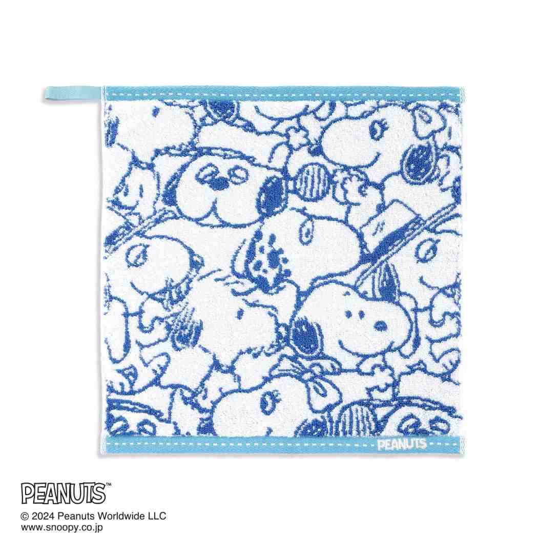 Hand Towels - 【ポイント10倍 & クーポン！】スヌーピー ループタオル ループ付きウォッシュタオル みんなといっしょ ブルー ピーナッツ タオル美術館 プレゼント キャラクター グッズ メール便可 シネマコレクション