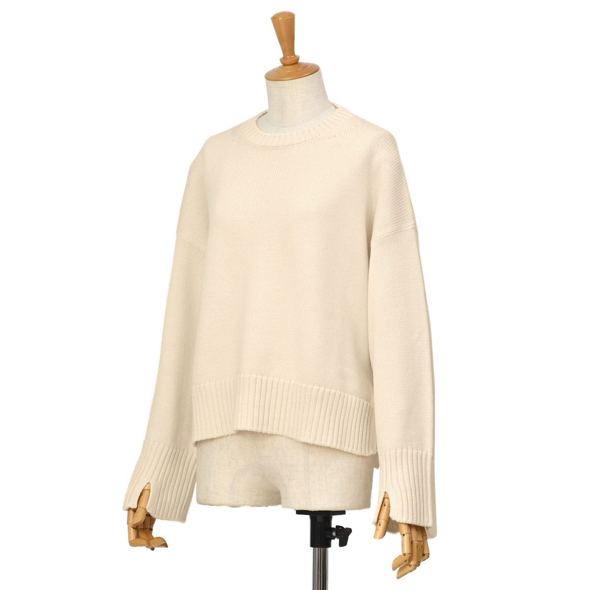 SCAGLIONE【スカリオーネ】ラウンドネックニット DRM126 102 MERINGUE ウール クリーム