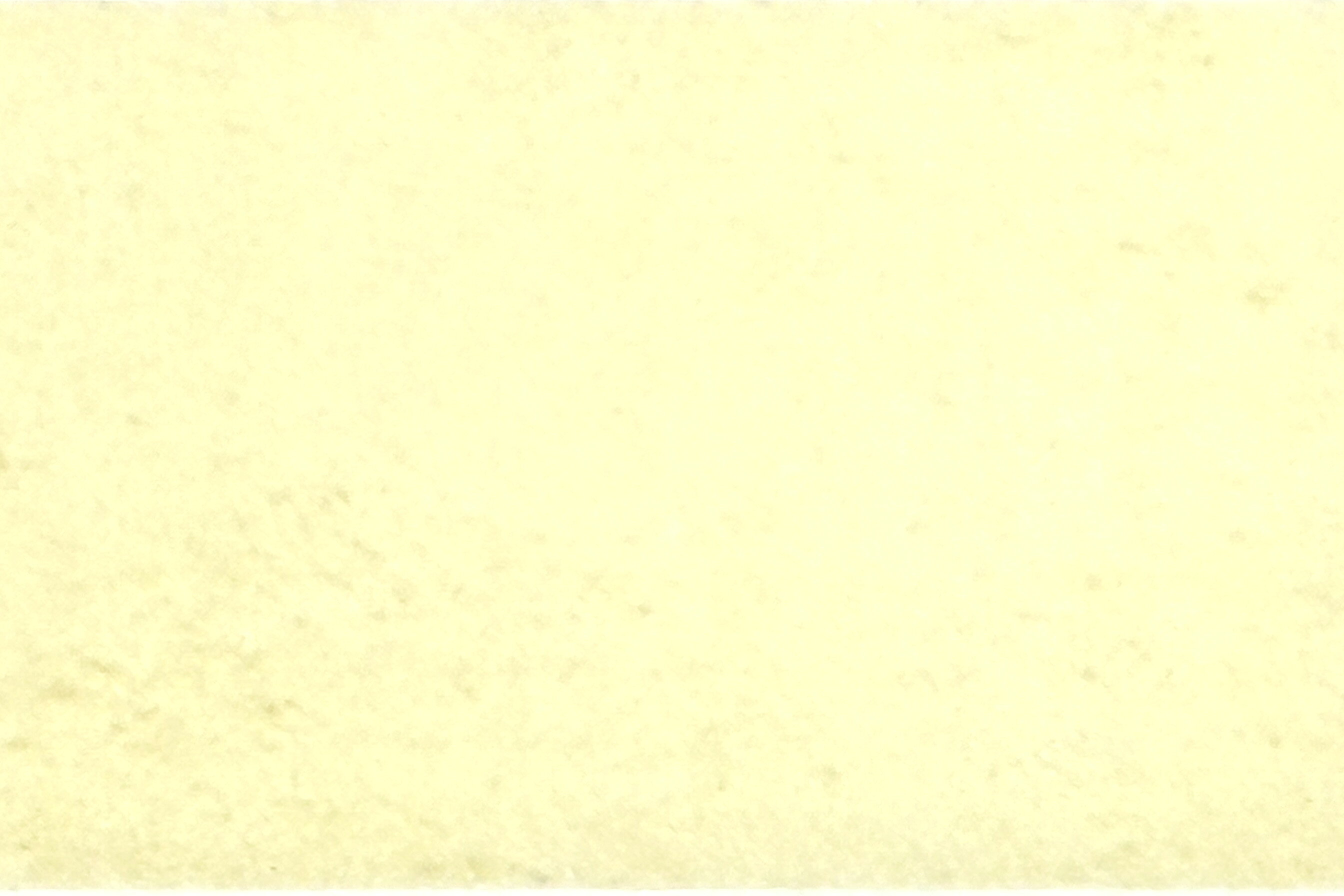 【ラッピングペーパー クリーム 約650mm×20m ロール巻 不織布】 ＊材質：不織布（ポリエステル） ＊写真と現物の色が異なる場合があります。 ＊食品を直接包まないで下さい。 ＊色落ちする場合がございます。水に強い、厚手でハリのあるリーズナブルな不織布。ハサミ通りが良く、成形しやすい素材で、カラーも豊富！（日本製）