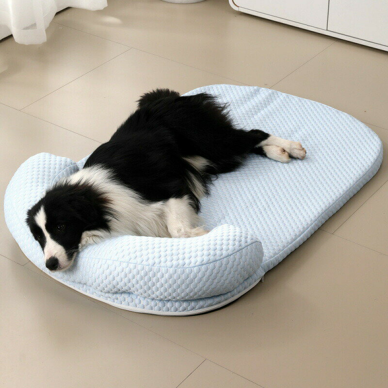 乐天商城 - 【接触冷感】ペット用ひんやりマット 夏対策 犬猫兼用 ジェルビーズ入り 通気性抜群 クールマット 洗える 滑り止め付き 室内 ケージ クレートに オールシーズン