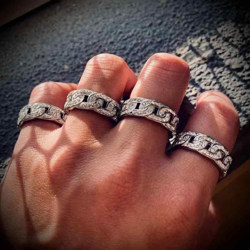 指輪 かっこいい ヒップホップ チタン 鋼 チェーン リングメンズリング セラミック 粘土 象嵌 リング 男性用 レディース 装飾