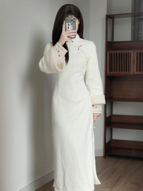 チャイナ ドレス レディース 翡翠 ベージュ ホワイトベルベット 厚手 中国 女の子 冬 逆 大きい袖 ロング 低スリット