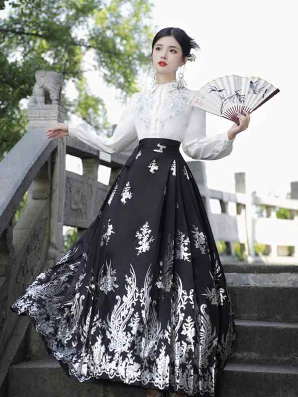 チャイナ風 漢服 レディース 秋冬 シャツ ロングスカート 伝統的 2点セット 金 銀 女性 中国風 服