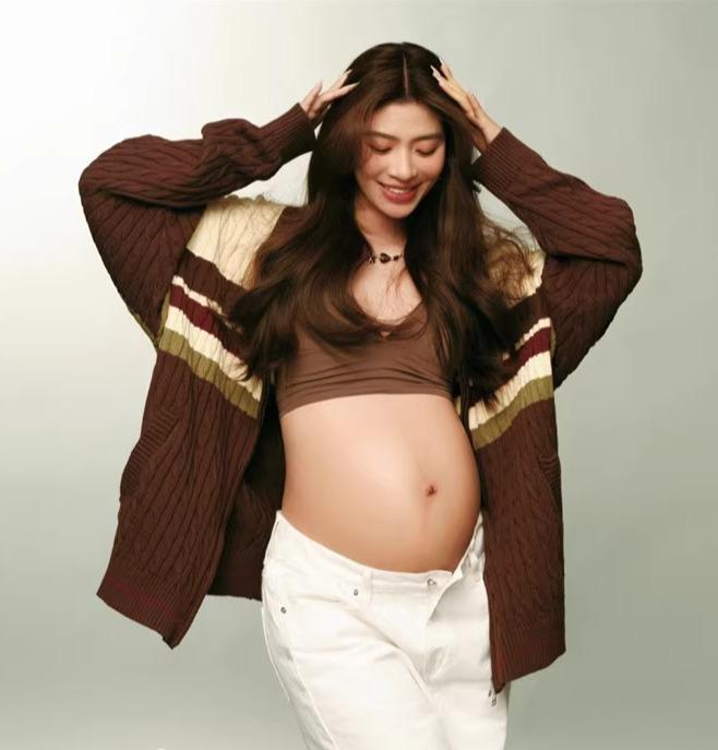 マタニティ フォト 衣装 おしゃれ フォト スタジオ 写真 韓国 カジュアル 魅惑的 妊娠中 アート 撮影 フリーサイズ かわいい セットアップ