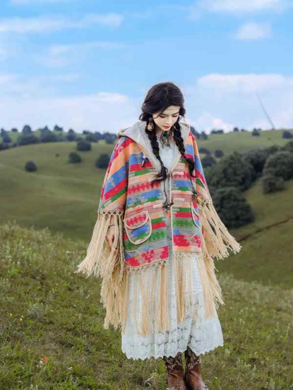ファッション マント ショール コート ロング フード付き エスニック 女性 ケープ 厚手 ウェア 秋冬 レディース 写真撮影 衣装
