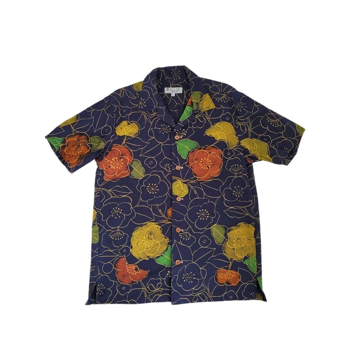 アロハシャツ 着物リメイク 着物シャツ 着物 着物アロハシャツ 和服 和柄 ドレスシャツ シャツ 半袖 男女兼用 シルク 正絹 国産 プレゼント 贈り物 一点も...