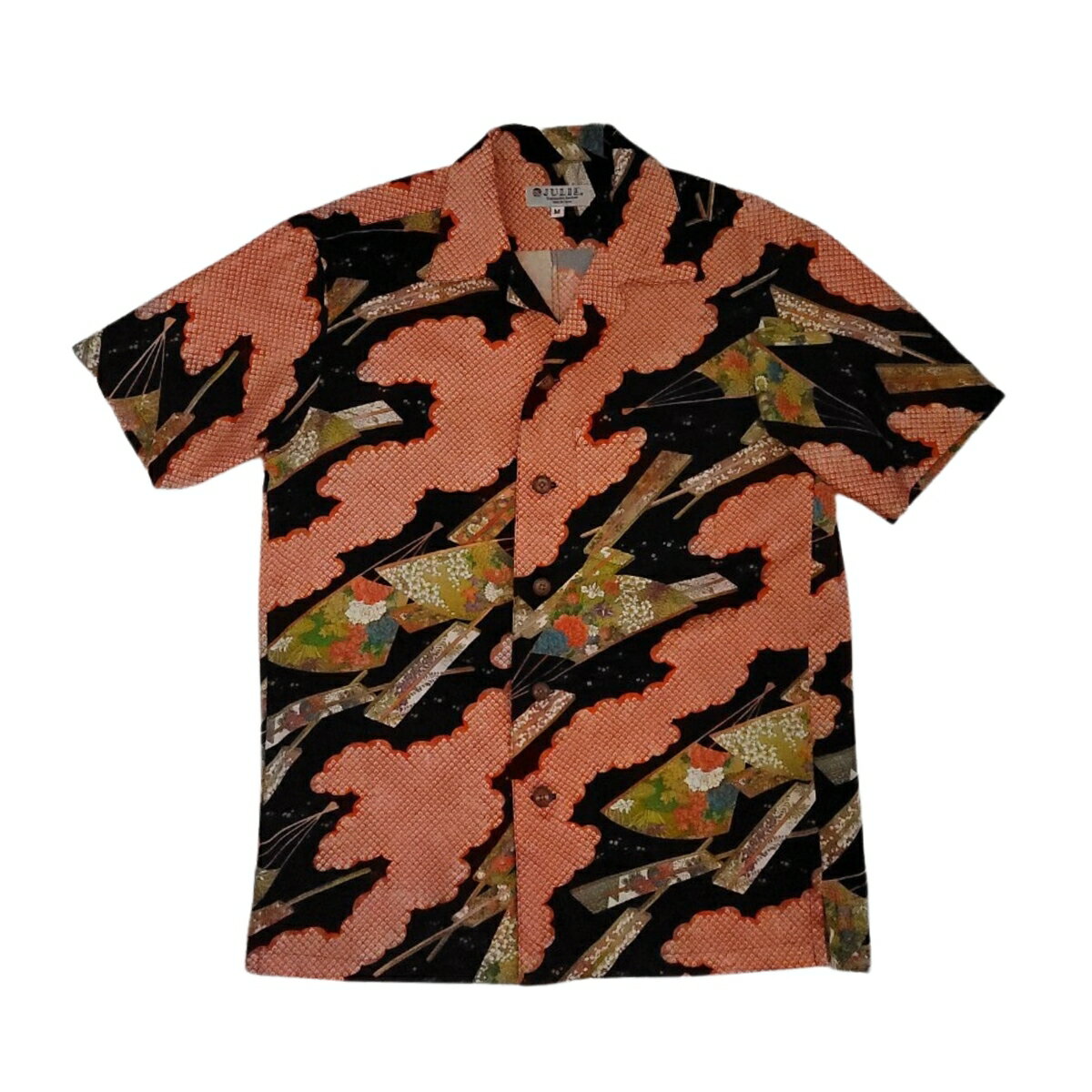 着物アロハシャツ アロハシャツ 着物リメイク 着物シャツ 着物 和服 和柄 ドレスシャツ シャツ 半袖 男女兼用 シルク 正絹 国産 プレゼント 贈り物 一点も...