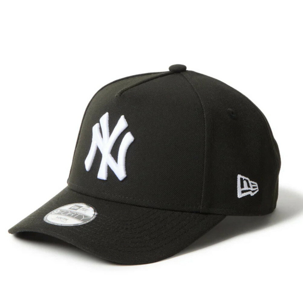 “ニューエラキッズ”のYOUTH 9FORTY A-Frame Black and White NEYYAN CAPモノトーンカラーで配色したコレクション。各モチーフに関連するロゴを右サイドに配置。MLB2球団に加え、ブランデッドモデルをラインナップ。シルエットは9FORTYをベースに、フロント部1枚パネルにして上部をつまんだ独特のシルエットが特徴。フロントパネルの内側に独自の芯を作ることで型崩れしにくいシルエットを保ちます。少し深みがある被り心地と、着用しやすいカーブしたつばも特徴です。本体、つば、刺しゅう糸　ポリエステル100%つば裏部分　綿100%ブラックブラックメーカー希望小売価格はメーカー商品タグに基づいて掲載しています関連キーワード:キッズ 男の子 女の子 ガールズ ボーイズ 女子 男子 ジュニア jr ユニセックス ブラック YTH(52-55.8)cm ner14671592トップ&nbsp;>&nbsp;ブランド一覧&nbsp;>&nbsp;ナ&nbsp;>&nbsp;ニューエラキッズ(NEW ERA KIDS)トップ&nbsp;>&nbsp;アイテム一覧&nbsp;>&nbsp;帽子&nbsp;>&nbsp;キャップトップ&nbsp;>&nbsp;ボーイズ・ユニセックス&nbsp;>&nbsp;帽子&nbsp;>&nbsp;キャップ採寸結果は全てセンチ表記です。商品により多少の誤差がございます。目安とお考え下さい。※BCはバックセンター（首から裾までの後中心）です。※SNPはサイドネックポイント（肩から裾までの直線で計測した長さ）です。a215a