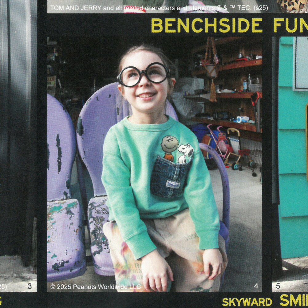 【DD×スヌーピー DENIM DUNGAREE×スヌーピーコラボ PEANUTS 子供服】 ビンテージウラケ SNOOPY ポケット スウェット【9月入荷予定】 28LGN淡緑