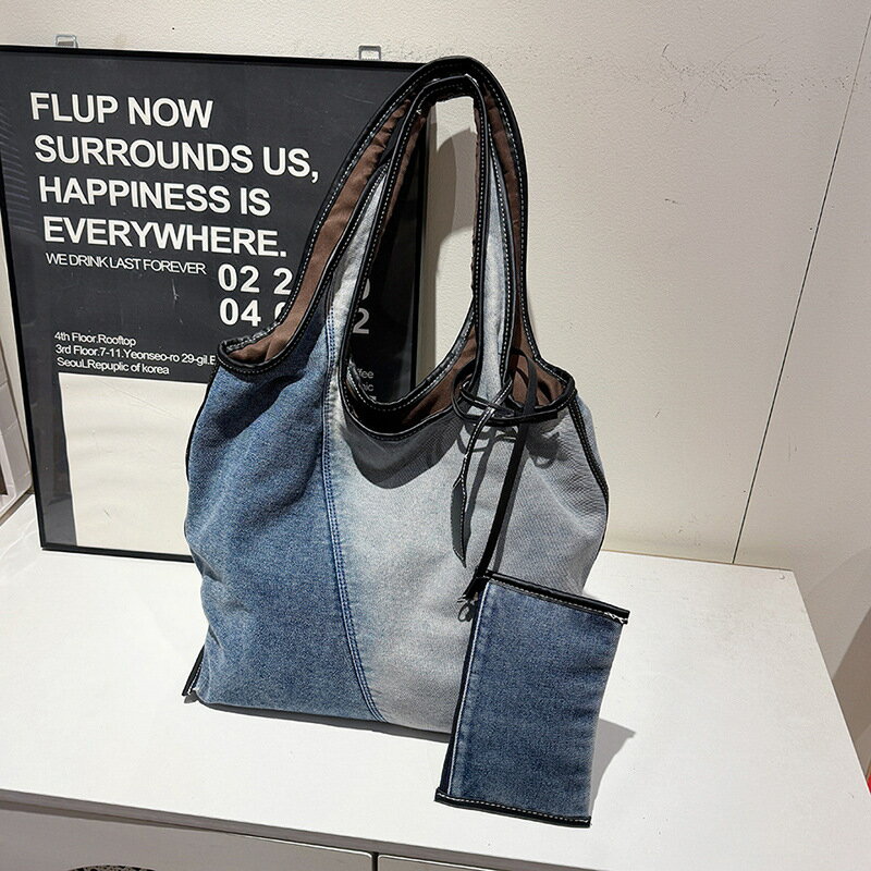 《バイアス配色切替デニムトートバッグ》デニムトート デニムバッグ バイアス切替 配色切替 大容量 レディース 綿100 デニム ブルー カジュアル トートバッグ ミニポーチ付き 通勤 通学 旅行 デイリー 春 夏 秋 冬 オールシーズン