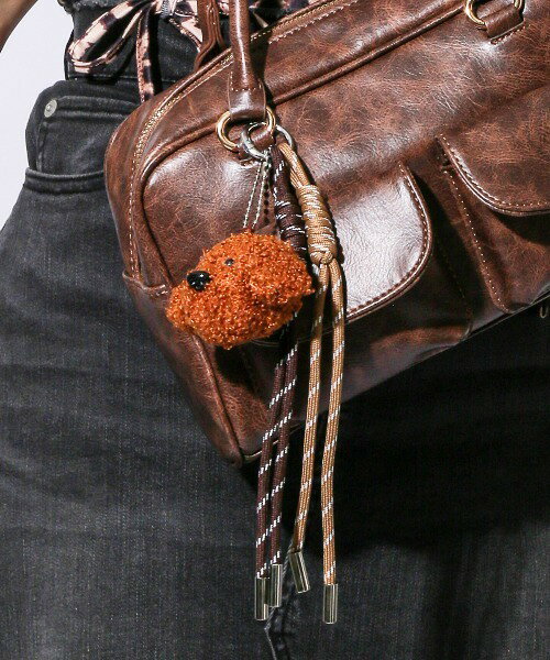 【メール便送料無料】≪大人気アニマルシリーズ≫丸型カラビナ＆ロープアクセサリーが絶妙なバランス♪バッグに癒しと遊び心をプラスするトイプードルモチーフのマルチチャームの商品画像 3