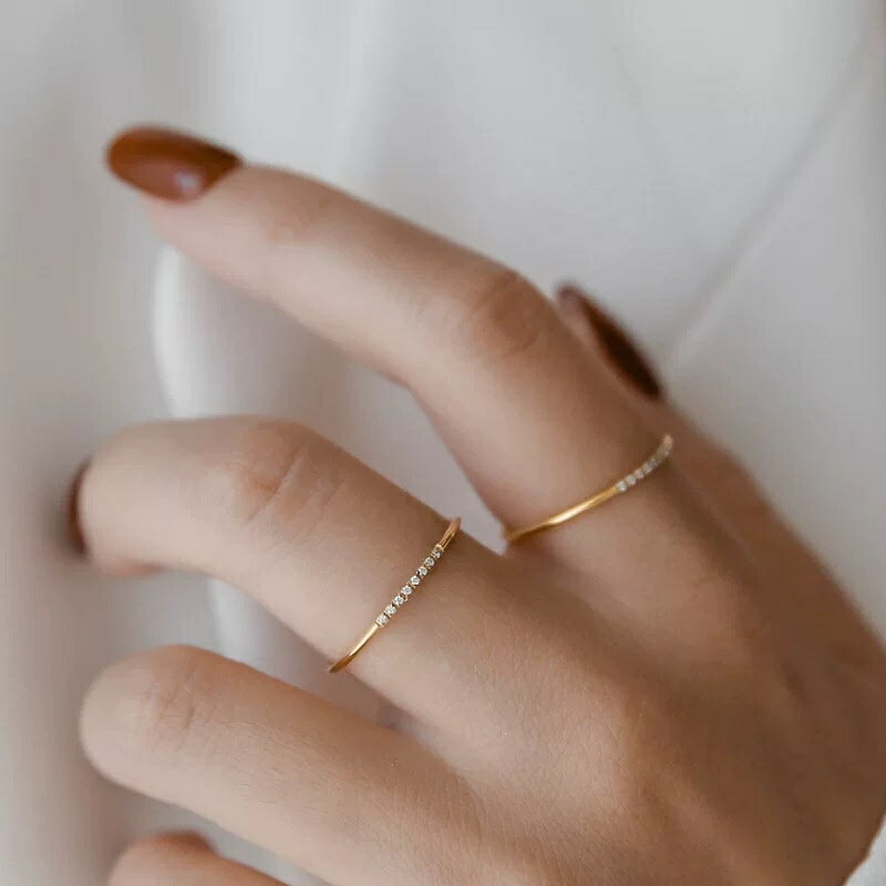 ハーフエタニティリング 指輪 ステンレス 金属アレルギー対応 つけっぱなし 錆びない リング ジルコニア 重ね付け 細身 ピンキーリング ラッピング ring ゴールド K18 CICIのサムネイル