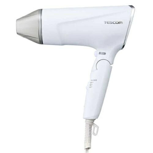 商品の特徴 ・シリーズ史上最軽量455g　　ロングヘアでも腕が疲れにくい軽量コンパクト ・大風量2.3/分(JIS基準)　 大風量×大風圧×ハイパワーで快適速乾 ・プロテクトイオン搭載　　　 静電気を抑制し、髪にツヤとまとまりを与える 商品の詳細 ・シリーズ史上最軽量455g　　ロングヘアでも腕が疲れにくい軽量コンパクト ・大風量2.3/分(JIS基準)　 大風量×大風圧×ハイパワーで快適速乾 ・プロテクトイオン搭載　　　 静電気を抑制し、髪にツヤとまとまりを与える 仕様 商品タイプ：ドライヤー 対応電圧：AC100 外形寸法（幅）：165 mm 外形寸法（奥行）：77 mm 外形寸法（高さ）：215 mm 製品重量：435 g 定格電力(AC/DC/W/Hz)：1300W 風量：2.3/分 運転切り替え：TURBO/DRY/SET/OFF 搭載機能：プロテクトイオン
