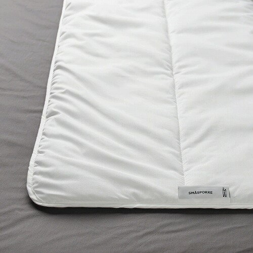 【あす楽】IKEA イケア 掛け布団 薄手 合成繊維 シングル 150x200cm n30457007 SMASPORRE スモースポッレ 寝具 おしゃれ シンプル 北欧 かわいい ベッド
