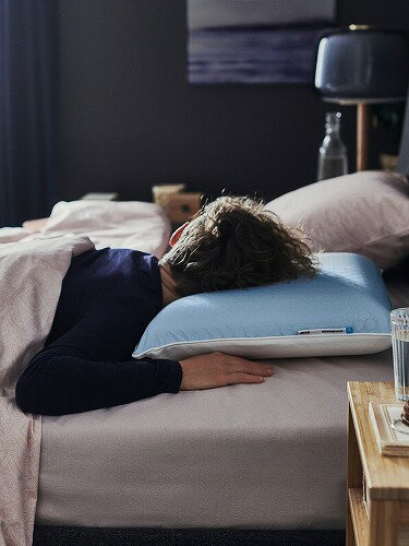 【あす楽】IKEA イケア エルゴノミックピロー、うつぶせ用 42x54cm m20513221 KVARNVEN クヴァルンヴェン 寝具 枕 まくら おしゃれ シンプル 北欧 かわいい ベッド