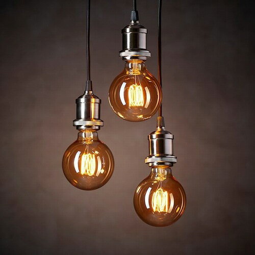 IKEA イケア LED電球 E26 150ルーメン 球形 ブラウンクリアガラス 95mm m80586361 MOLNART モールナルト インテリア 寝具 収納 ライト 照明器具 電球 LED電球 おしゃれ シンプル 北欧 かわいい