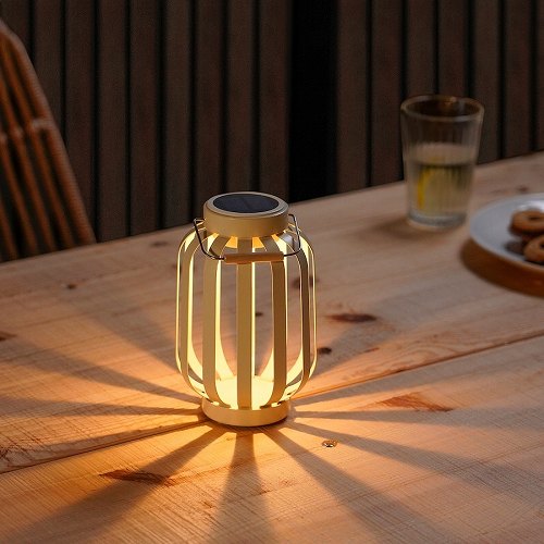 【あす楽】IKEA イケア LED太陽電池式テーブルランプ ベージュ ストライプ 17cm m90514590 SOLVINDEN ソルヴィンデン インテリア 寝具 収納 ライト 照明器具 デスクライト テーブルランプ おしゃれ シンプル 北欧 かわいい