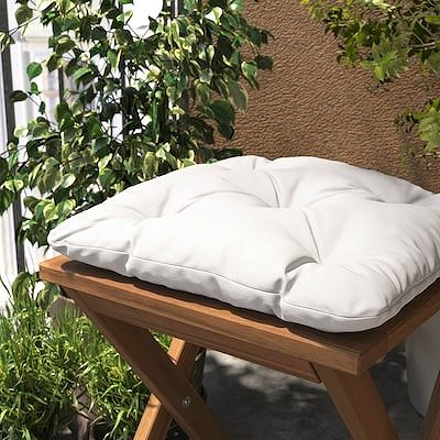 IKEA イケア シートクッション 屋外用 ライトグレーベージュ 36x32cm m80547223 KUDDARNA クッダルナ インテリア クッション 座布団 おしゃれ シンプル 北欧 かわいい