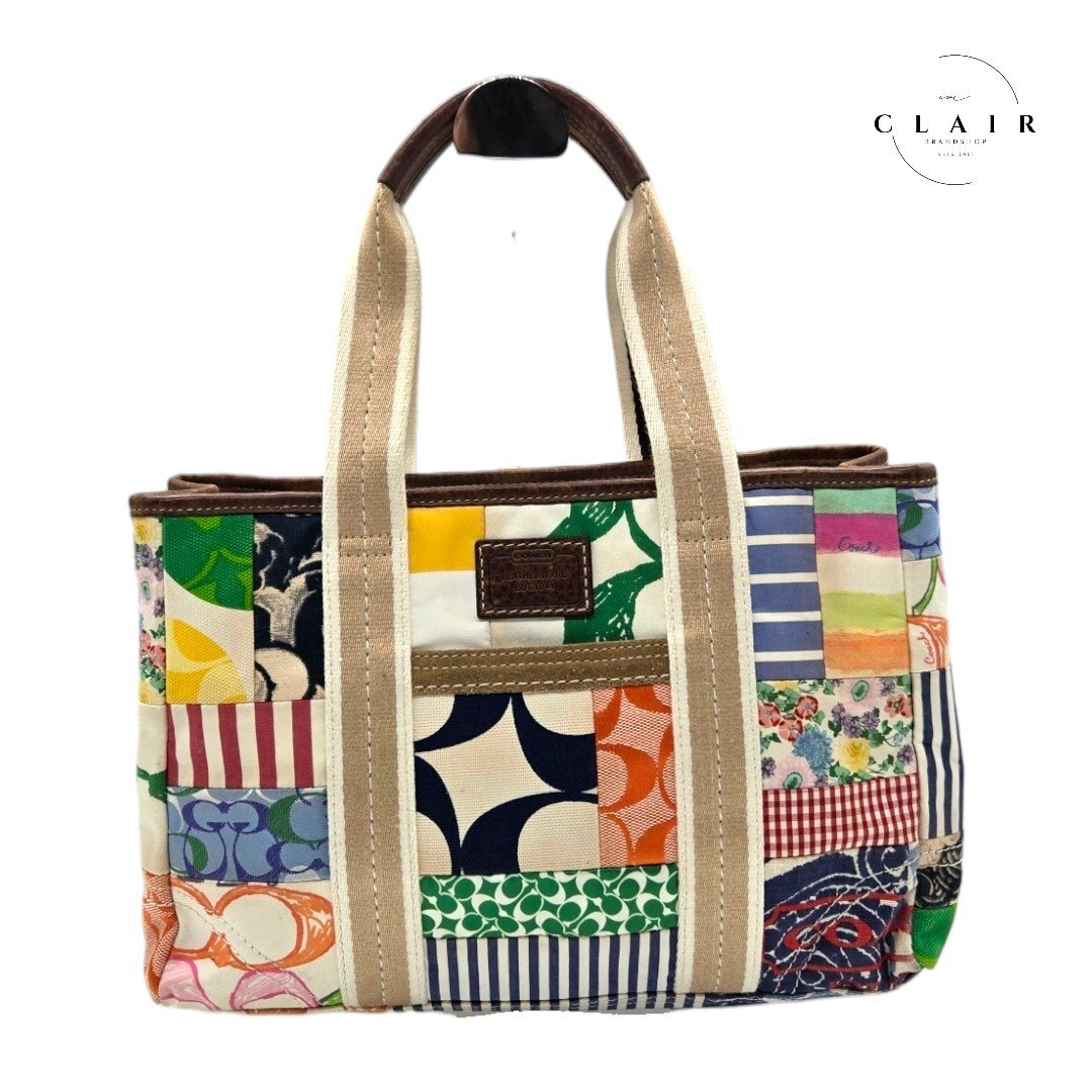 COACH マルチカラー フラワープリント ミニハンドバッグ 美品 本 COACH マルチカラー フラワープリント ミニハンドバッグ 美品 本