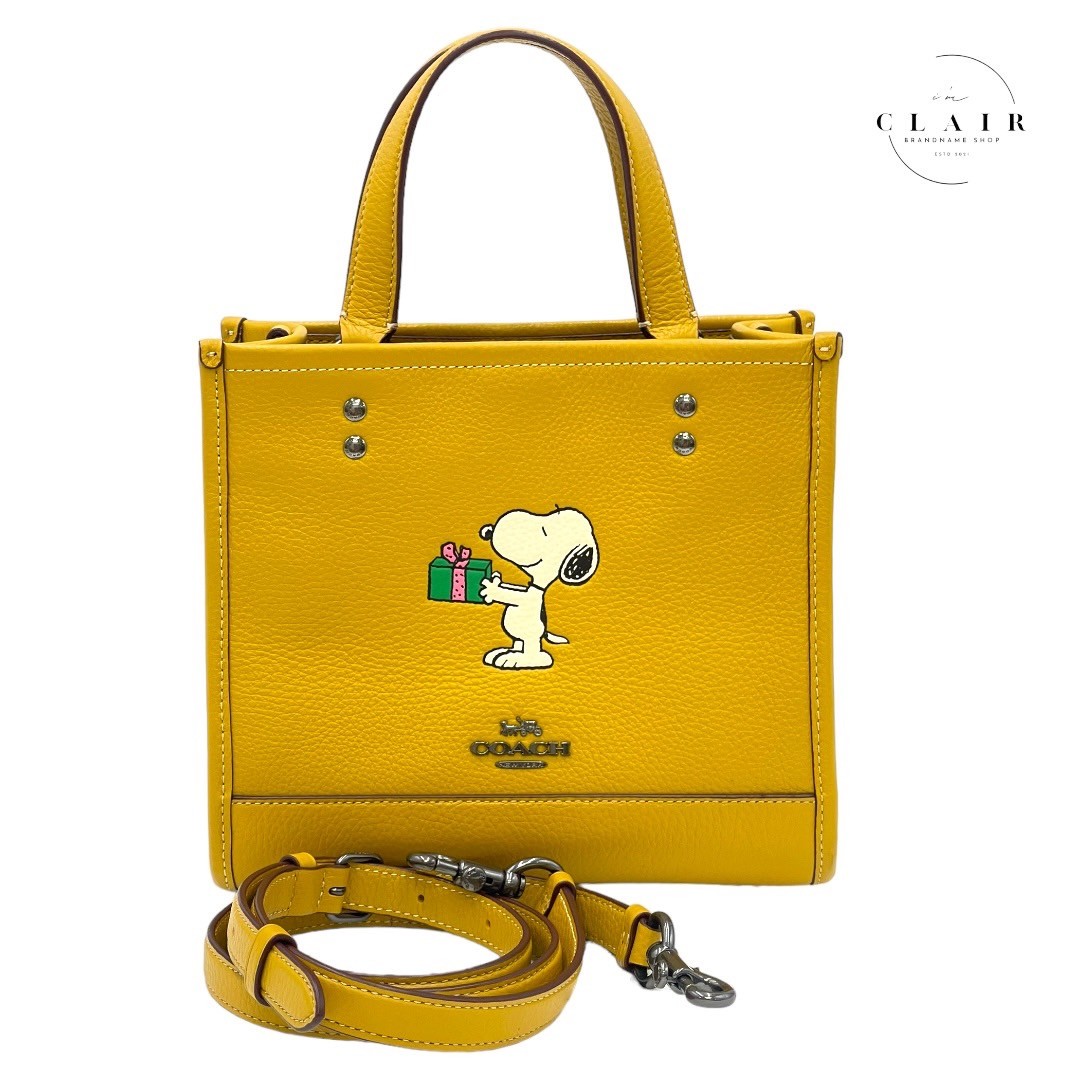 未使用 coach バック コーチ CE918 デンプシー トート 22 スヌーピー イエロー ショルダーバック トートバッグ ハンドバッグ © 2022 PEANUTS WORLDWIDESNOOPY