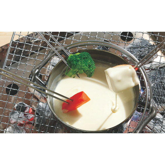 ★UNIFLAME　ユニフレーム UFダッチオーブン8インチ 660935 【ダッチオーブン/アウトドア/キャンプ/BBQ/料理/調理】