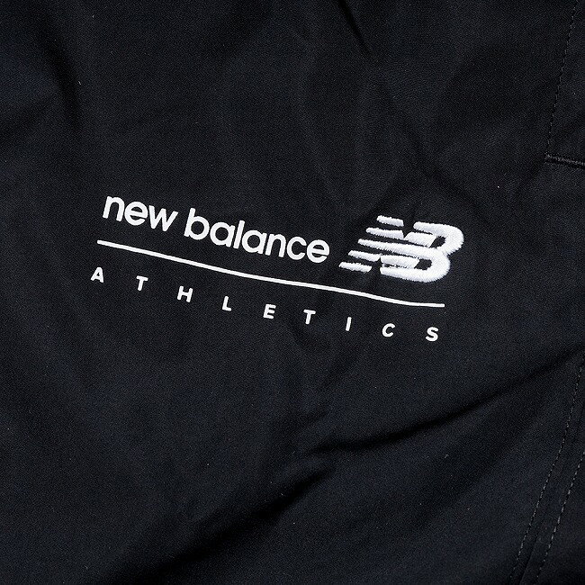 Clapperの★New Balance ニューバランス Linear Graphic Woven Pant リニアグラフィックウーブンパンツ MP53548 【 ボトムス ロングパンツ スポーツ 撥水 ロゴ キャンプ アウトドア 】｜アングル2