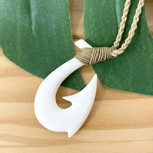 フィッシュフック ネックレス B2004ハワイアンアクセサリー ボーンアクセサリー おしゃれ ギフト プレゼント ハワイ ハワイアン 雑貨