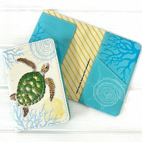 パスポートホルダー パスポートケース パスポートカバー ホヌ ボヤージュおしゃれ かわいい 旅行 海外Island Heritage アイランドヘリテージ アイランドヘリテイジ ハワイアン 雑貨 ハワイ雑貨のサムネイル