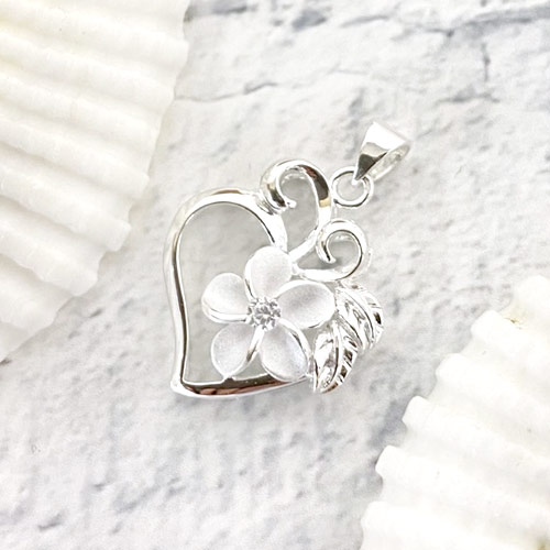 ハワイアンジュエリー ペンダント 10mm プルメリア ハート ペンダント sp71901 ネックレスギフト プレゼント 誕生日 お祝 クリスマス 記念日 ホワ...