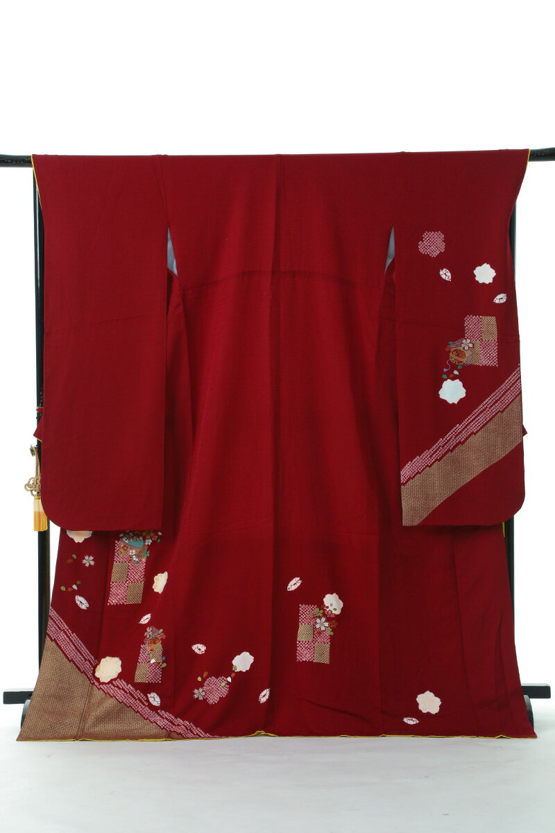 《ブラックフライデークーポンで500円-27,000円OFF》販売 クラレナの エンジ色に桜・鈴 正絹 中振袖 (ms622) (中古) (USED)(リサイク...