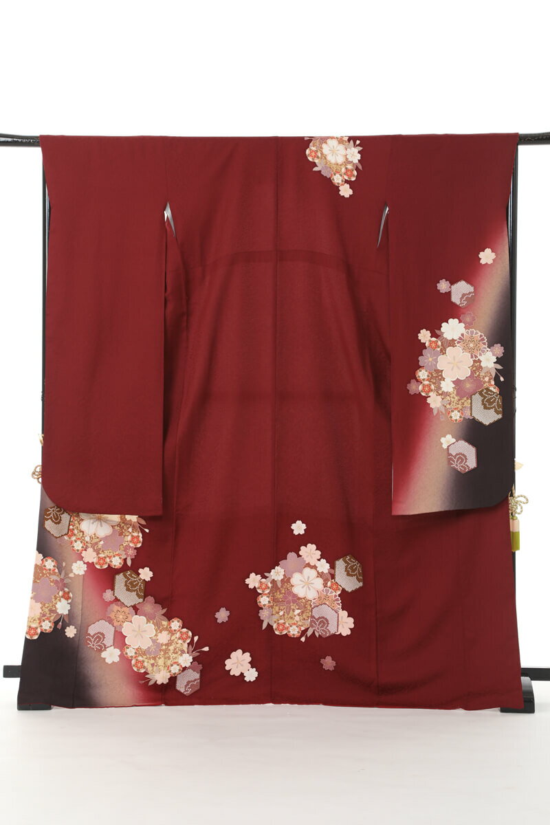 《ブラックフライデークーポンで500円-27,000円OFF》販売 クラレナの ボルドー 焦げ茶色 桜 正絹 中振袖(MS828)(中古)(USED)(リサイク...